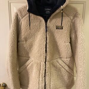 LL Bean Off-White Medium Jacket